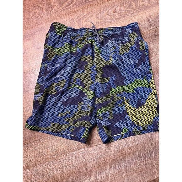 Nike‎ Swim Mantra Camo 22" Volley Short-Size Small - Picture 1 of 4